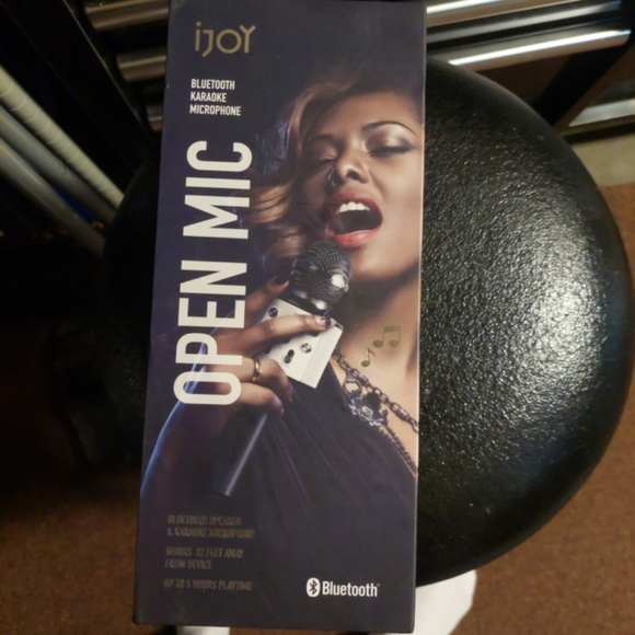 IJoy New In Box Blue Tooth Kereoke Microphone - Picture 6 of 6